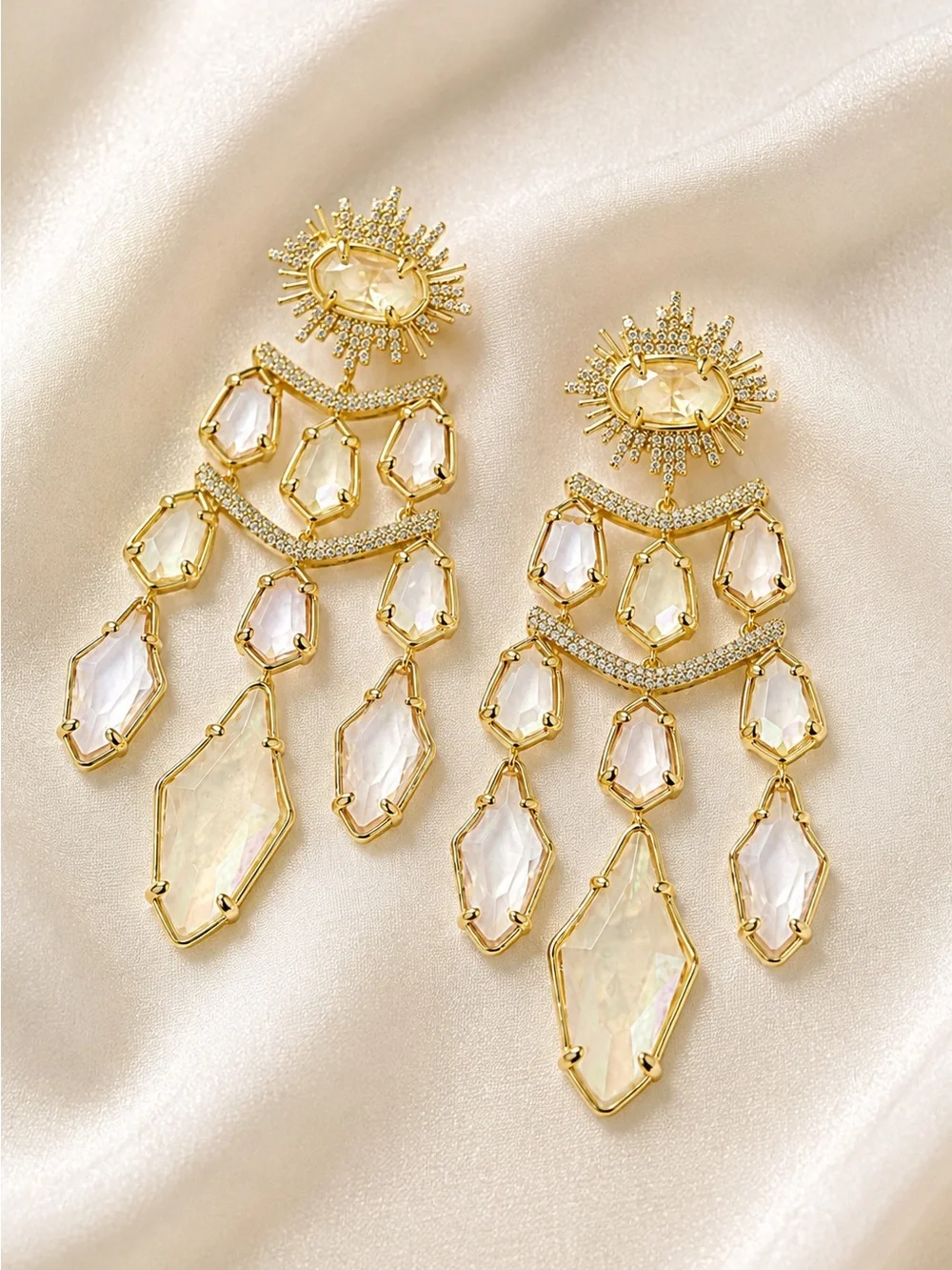 Kendra Scott Alexandria Gold Tiered Statement Earrings in White Mix